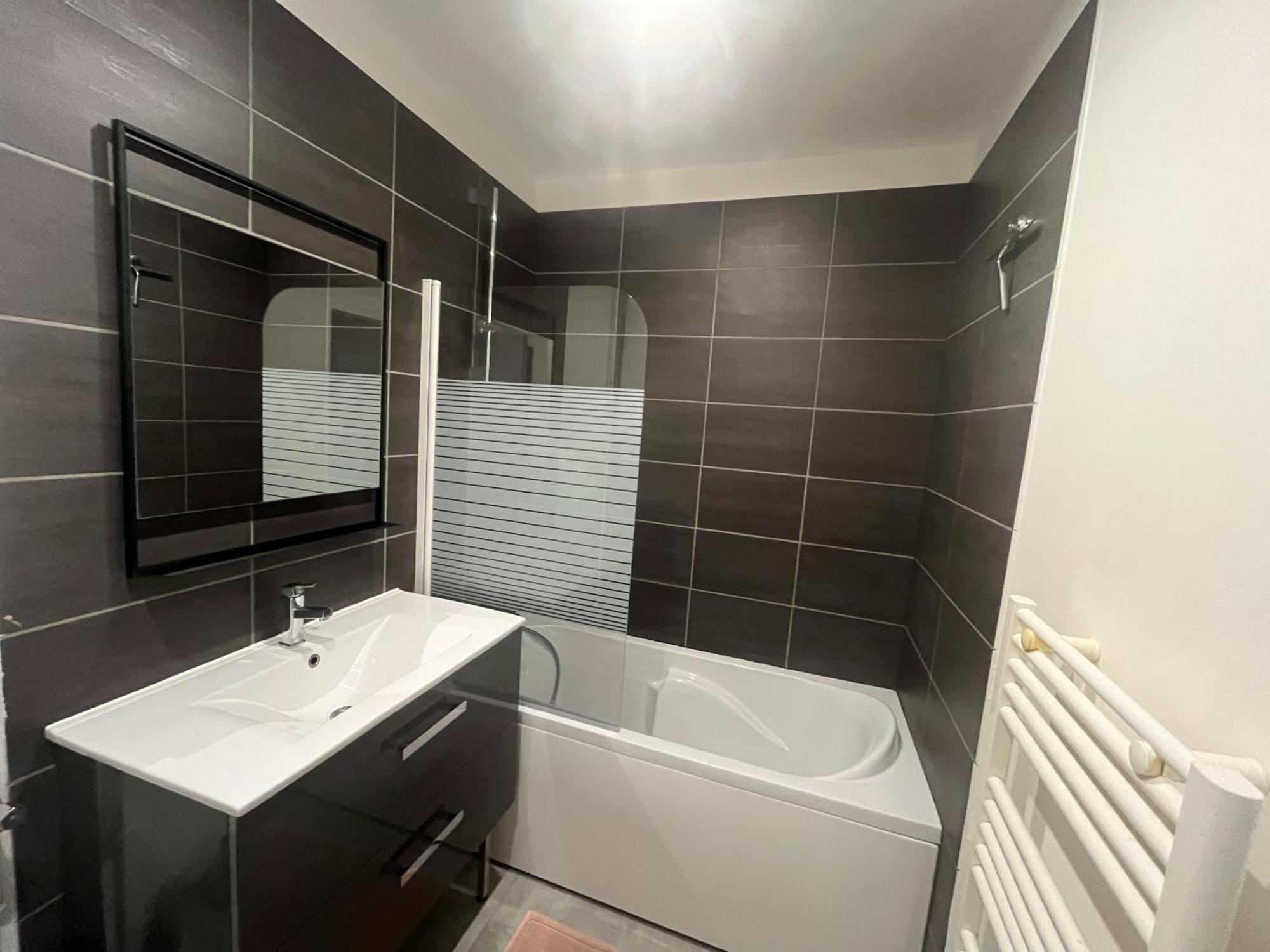 Appartement 2 Chambres Centre-Ville Lure  Ngoại thất bức ảnh